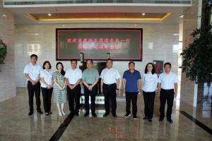 省建筑業(yè)協(xié)會(huì)會(huì)長王國清到集團(tuán)公司調(diào)研指導(dǎo)